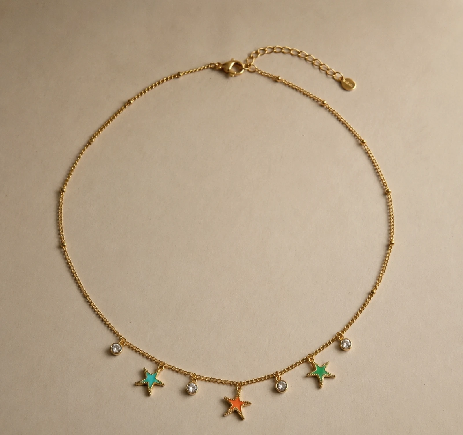 Colar em aço inoxidável com pingentes finos, estrelas e strass – photo 3